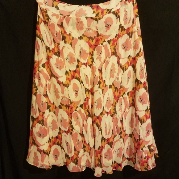 Jones New York Dresses & Skirts - Jones New York Silk Floral Scalloped Skirt